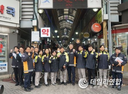 세종조치원소방서, 전통시장 소방차 길 터주기 훈련 실시