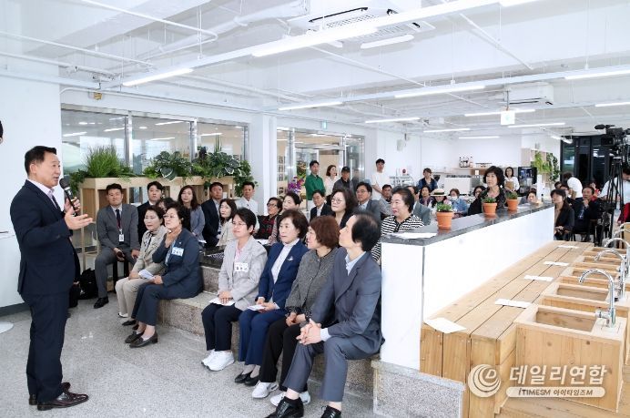 서구 도솔마을 어울림 플랫폼 건강족욕카페 개소식 개최