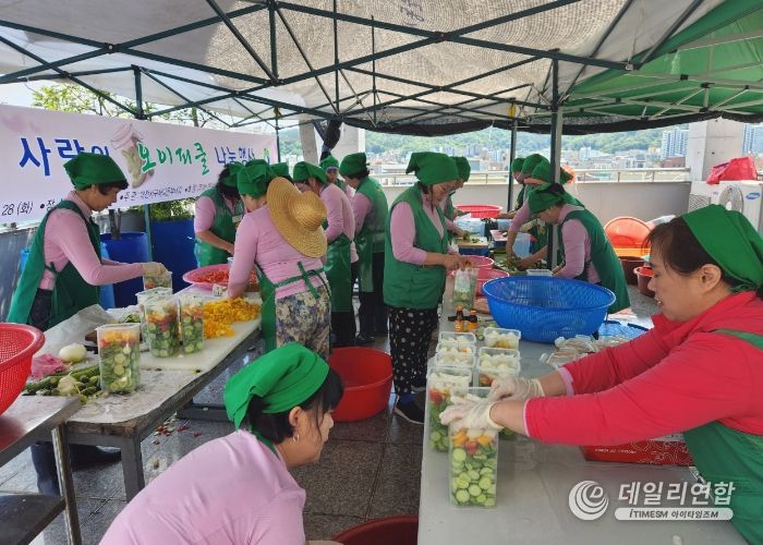 서구 새마을부녀회 사랑의 오이피클 나눔 행사