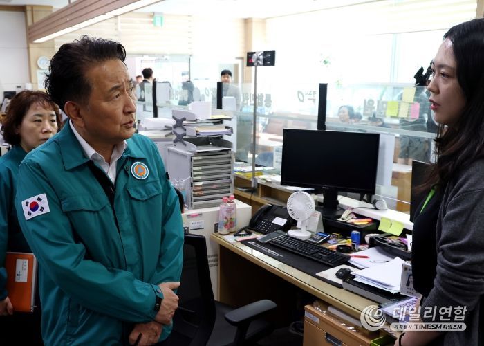 김영환 지사, 대주민 일선 정보‧민원 서비스 제공 현장 점검