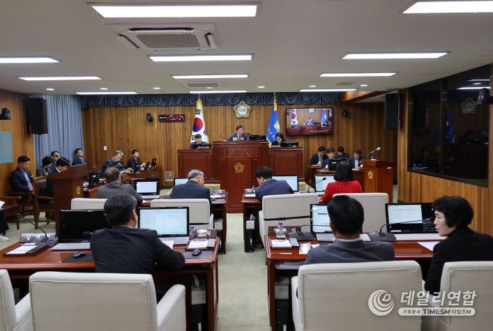 제287회 울진군의회 임시회 폐회!