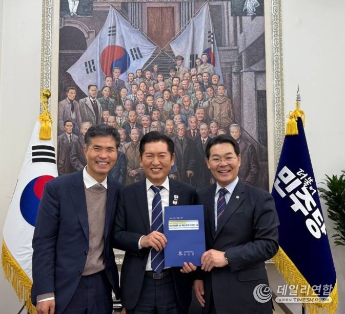 정청래 더불어민주당 당대표 면담 RE100 국가산단 조성 등 지역 현안 건의