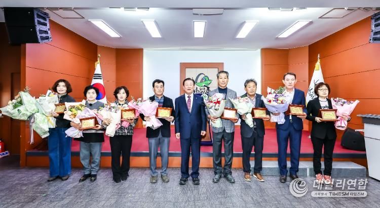 함안군, 하반기‘군민 으뜸상’표창 수여