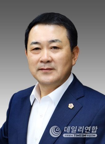 김시성 강원도의회 의장