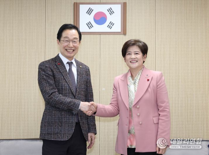 대구·경북 교육감 만나, 통합특별시 교육자치 방향 논의